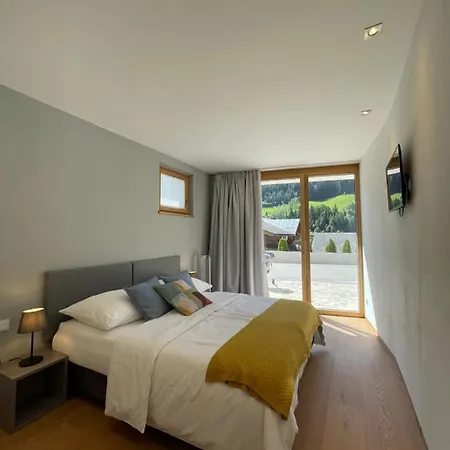 Neu Апартаменты