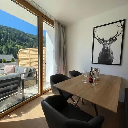 Apartment Neu